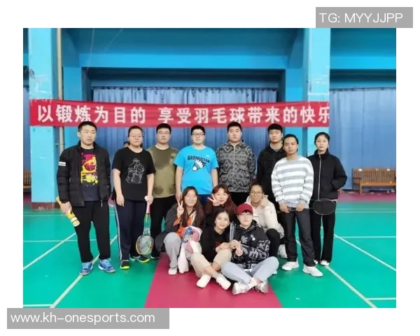 赛后复盘成都羽毛球队与武汉羽毛球队速度对比分析与战术探讨
